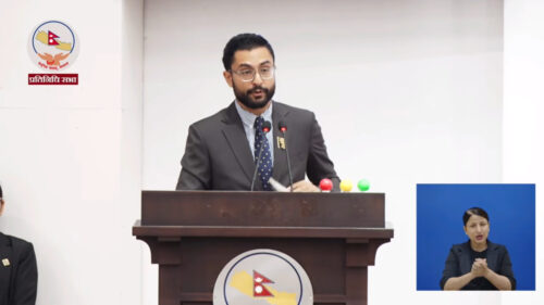 सरकार मुलुकमा सुशासन कायम गर्न प्रतिवद्ध भएर लागेको छः शिक्षामन्त्री पोखरेल