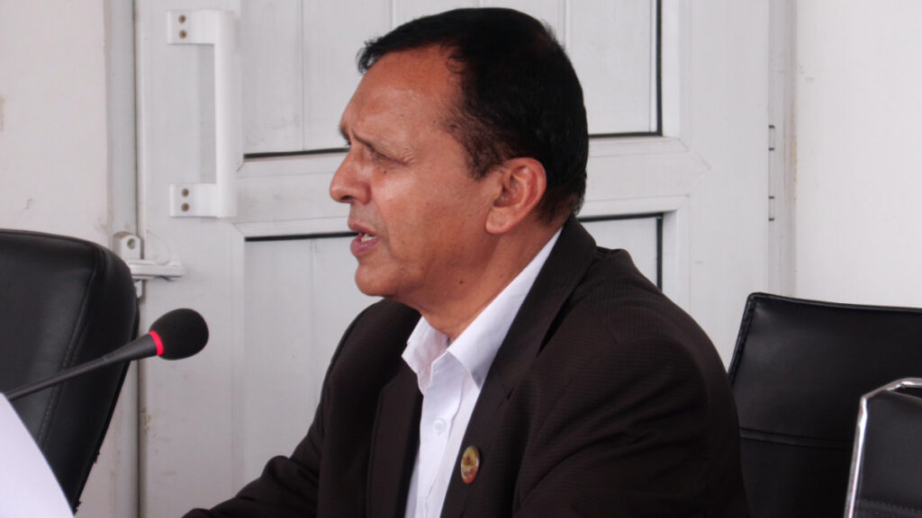 ‘जनविरोधी कानून स्वीकार गर्न सकिँदैन, विज्ञ छनोटमा गम्भीर बनौँ’: झक्कुप्रसाद सुवेदी