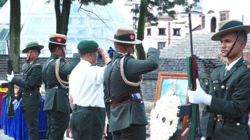 भीमसेना थापाप्रति प्रधानसेनापति सिग्देलद्वारा सम्मान अर्पण, राष्ट्रियताको भावना कमजोर हुँदै गएकोमा चिन्ता