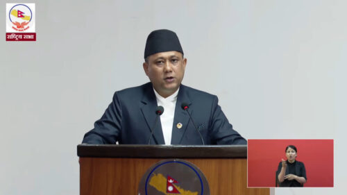 राष्ट्रिय हित र सन्तुलित कुटनीतिमा सरकार प्रतिवद्धः परराष्ट्रमन्त्री खनाल