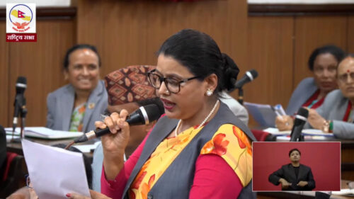 सांसद देवकोटाको प्रश्नः सरकारले गगन थापाको प्रसंशा हुने डरले स्वास्थ्य बीमा कार्यक्रम खारेज गर्न खोजेको हो ?