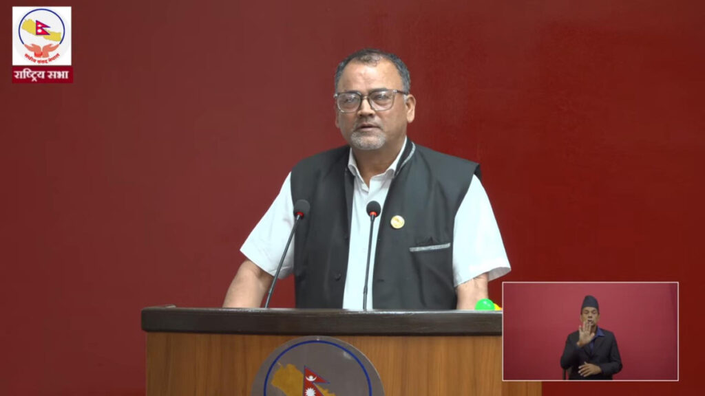 ‘इतिहास नपढी ३५ वर्षलाई गाली गरेर मात्र देश चल्दैन’: नेकपा सांसद विष्ट