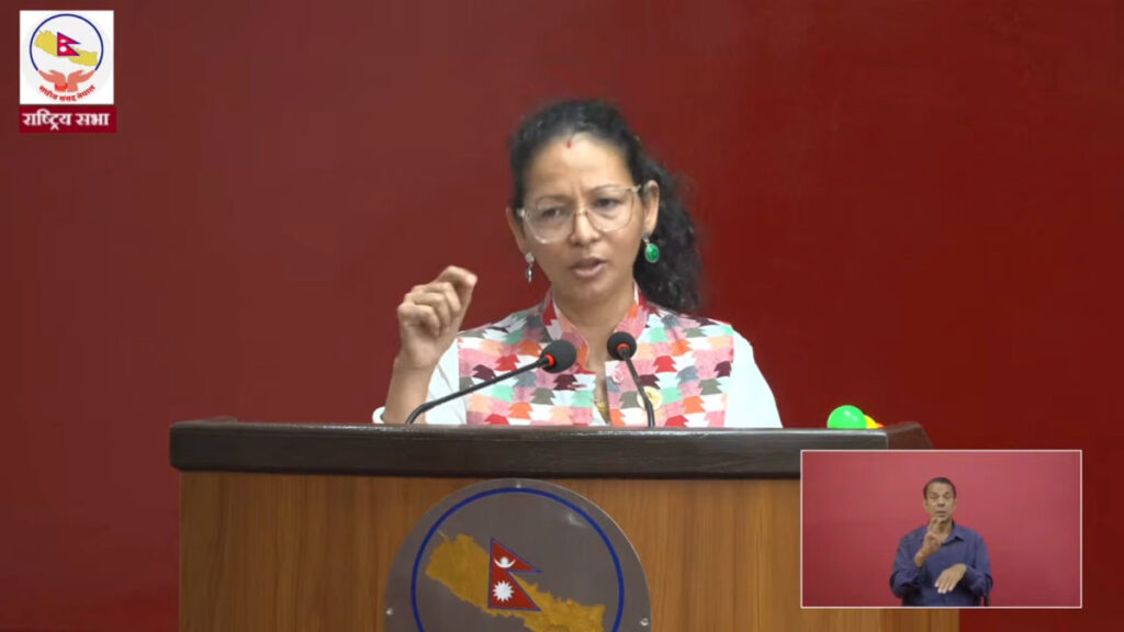 सांसद चन्दको प्रश्नः जनतालाई आधा सिलिण्डर ग्यास दिन नसक्नेले कुन नैतिकताले हामीसँग ३५ वर्षको हिसाव मागेको ?