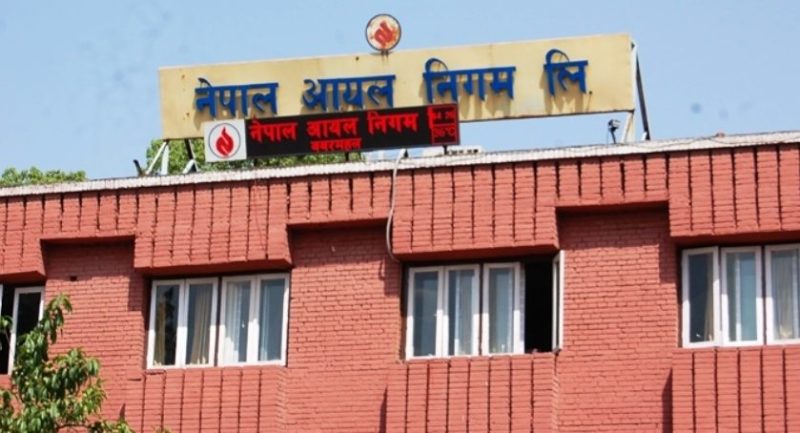 ग्याँस उद्योगीहरूलाई आयल निगमको अनुरोध :  ‘बजारमा ग्याँसको सहज आपूर्तिको व्यवस्था मिलाउनु’
