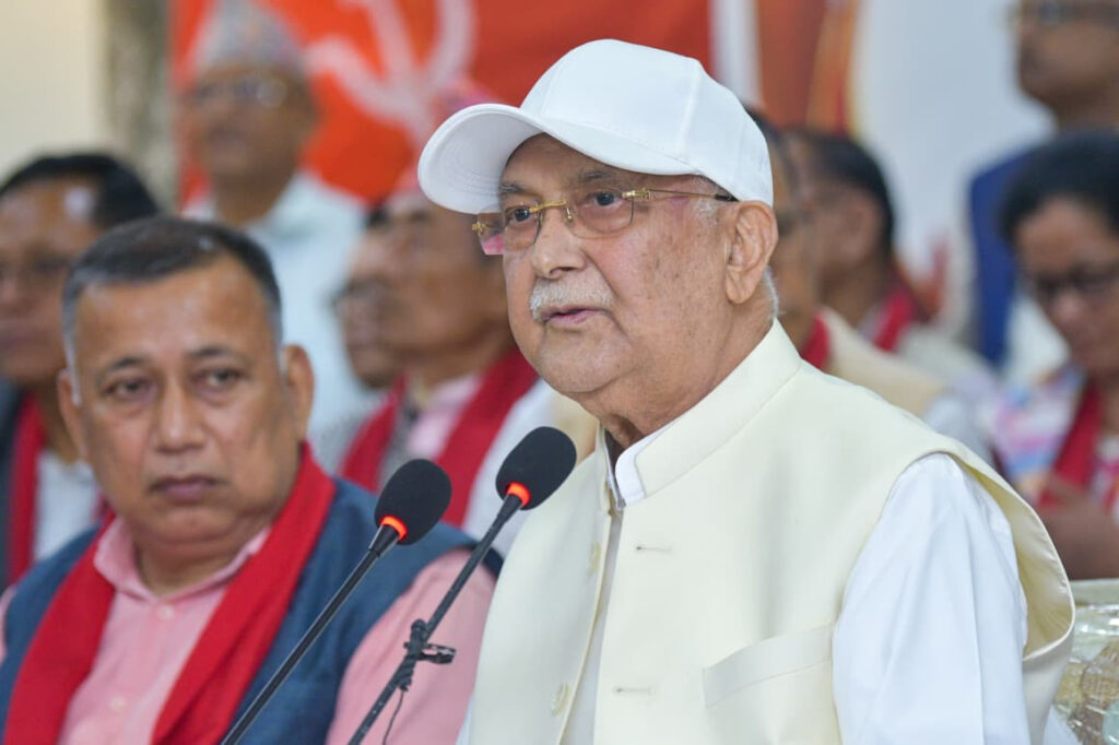 निर्वाचनमा हार व्यहोर्दैमा मैदान छाडेर भागिँदैनः ओली