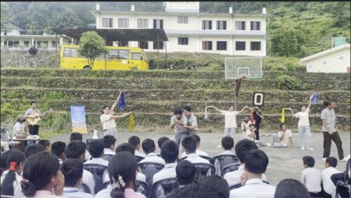 शान्ति माध्यमिक विद्यालयमा ‘द कोर्ट’ नाटक प्रदर्शन
