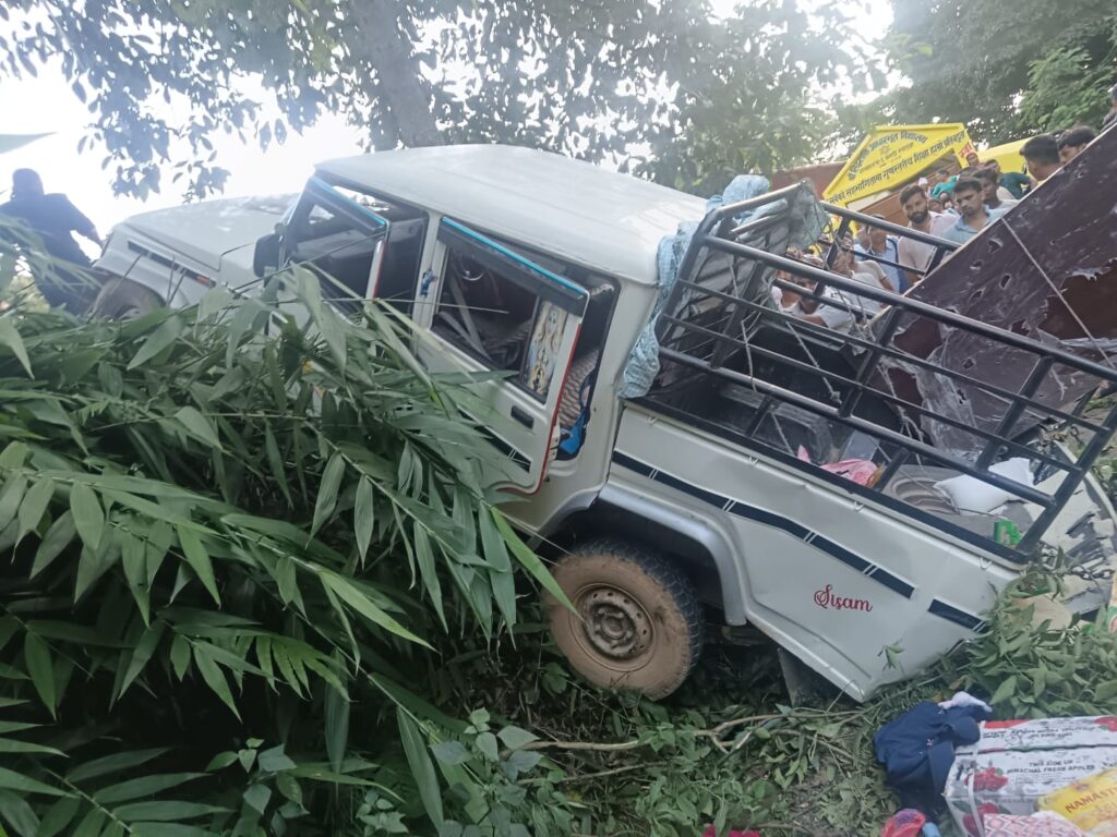 स्याङ्जाको गल्याङमा जीप दुर्घटना हुँदा २ जनाको मृत्यु, १७ जना घाइते
