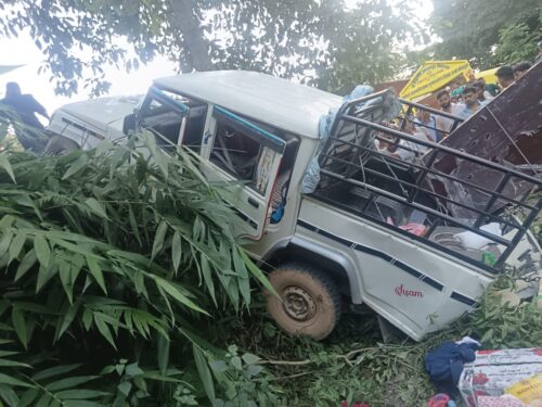 स्याङ्जाको गल्याङमा जीप दुर्घटना हुँदा २ जनाको मृत्यु, १७ जना घाइते