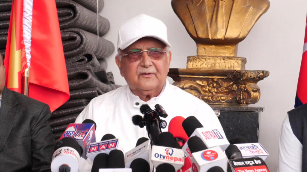 सरकारी कोषमा जम्मा नै गर्दैनौँ भनेका होइनौँ तर हाम्रो प्राथमिकता पीडितलाई प्रत्यक्ष राहत पु¥याउनु होः ओली
