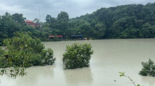 पोखराको रामघाटमा सेती नदी थुनिएर ताल बन्यो