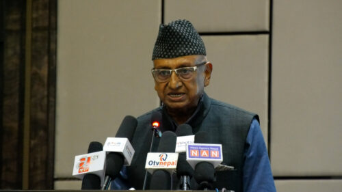 नयाँ–पुरानाका नाममा देश कमजोर बनाउने दिशातर्फ त गइरहेका छैनौँः उपाध्याय