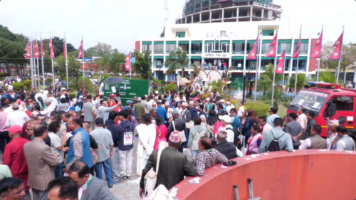 नेपाली काँग्रेसको नयाँ नेतृत्व चयनका लागि दिउँसो १ बजेदेखि मतदान हुँदै